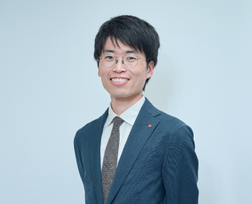 飯島 一真（編集開発）