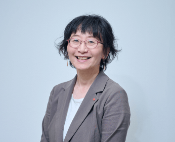 藤崎 雅栄（編集開発）